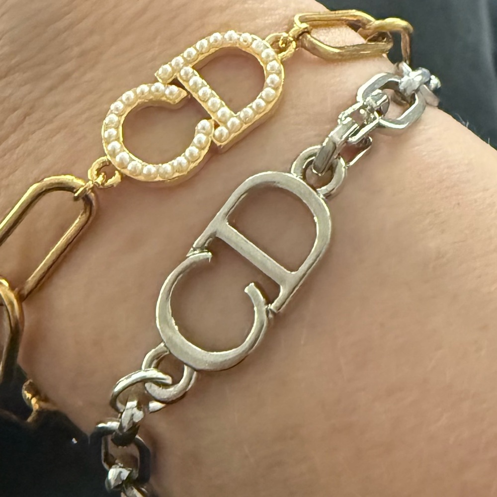 CD Gold Paperclip Chain Bracelet with Pearls CD Logo